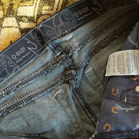 Quality Denim - Picture 3 of 4